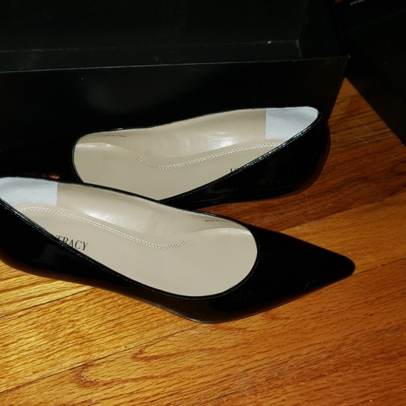 Kitten heels - Picture 1 of 3